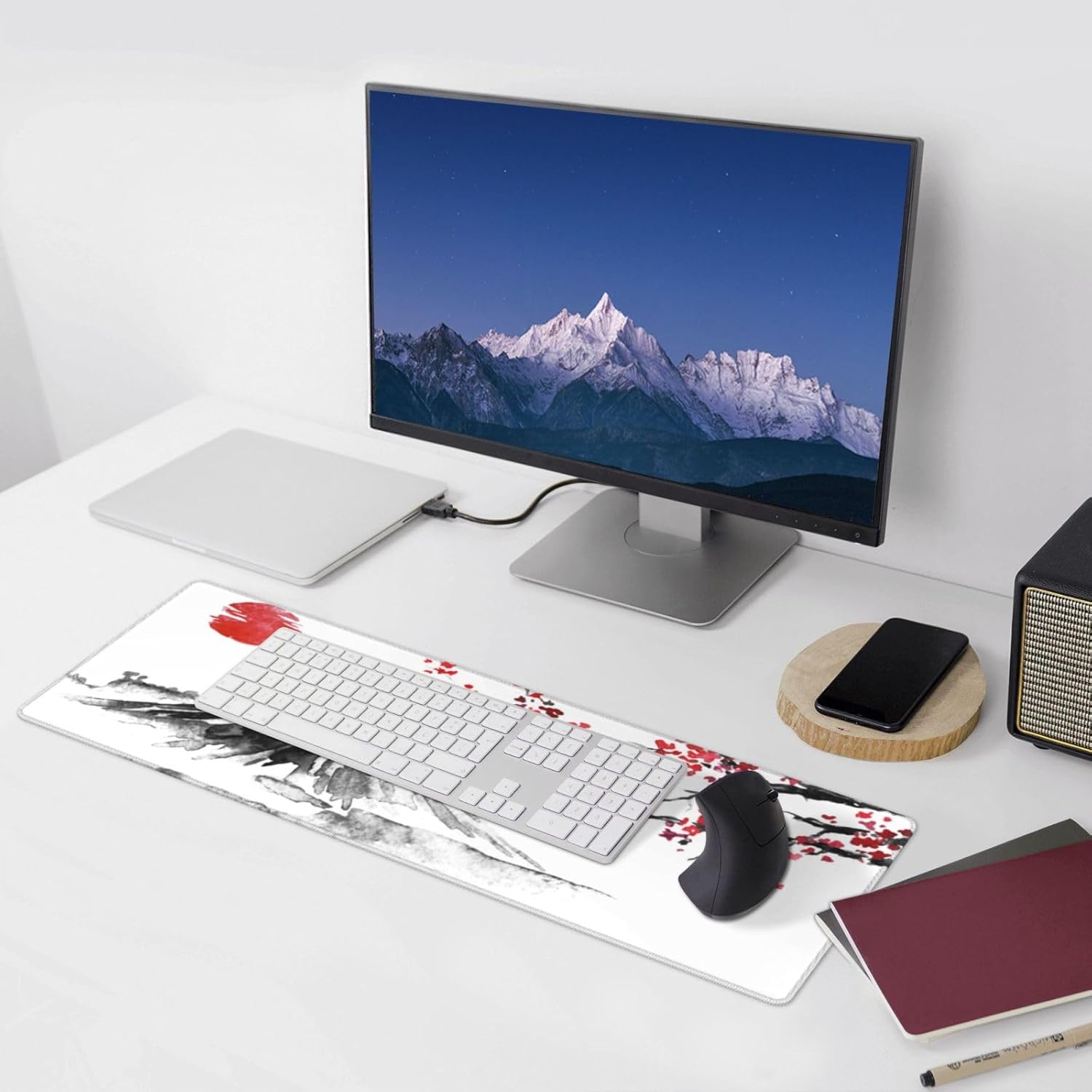Black and White Japanese Ink Painting Gaming Mouse Pad XXL, 31.5 x 12 inch Large Mouse Pad Mouse Mat Desk Pad, Extended Stitched Non-Slip Rubber Edges Mousepad Mat