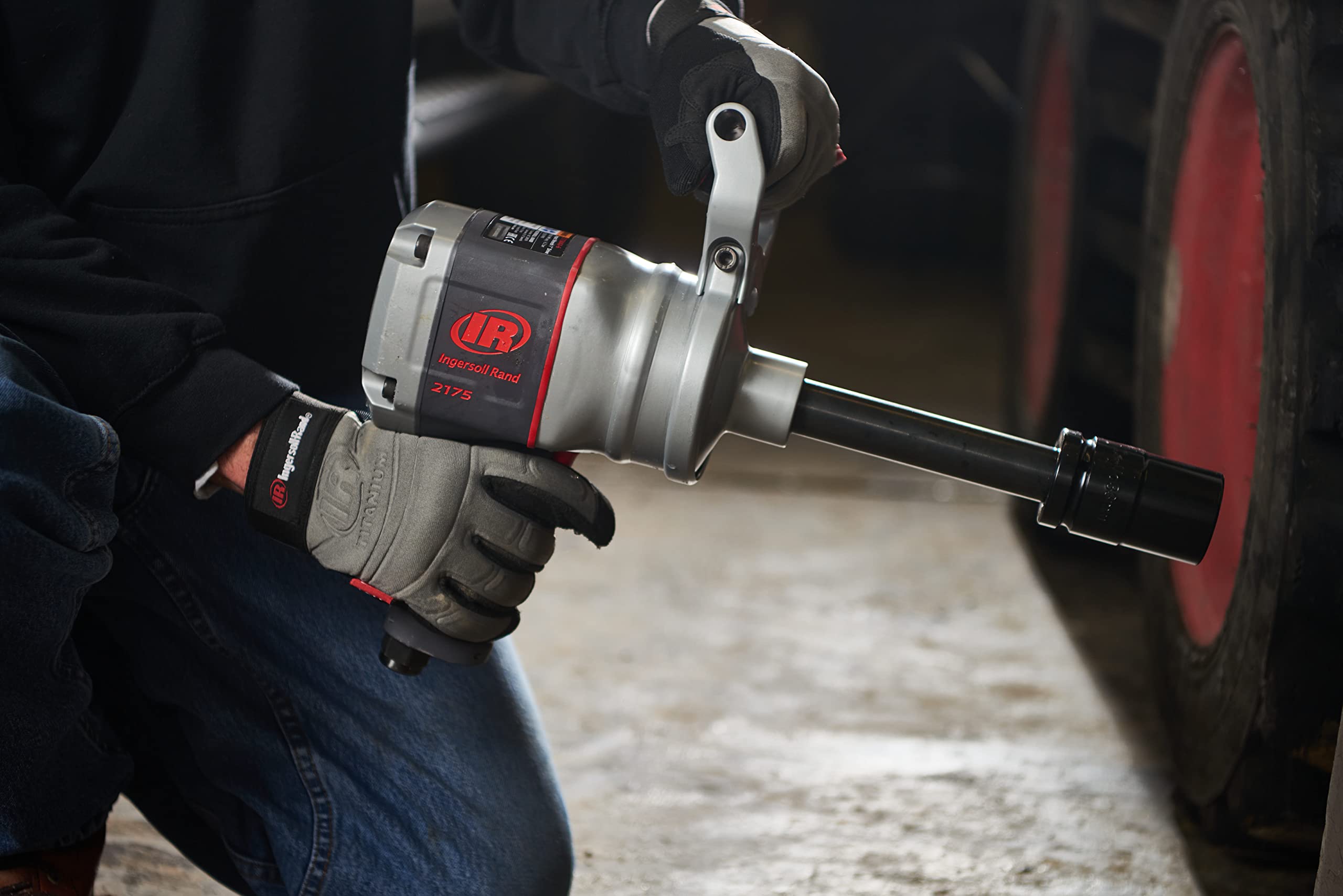 Pistol Grip Impact Wrench with Extended 