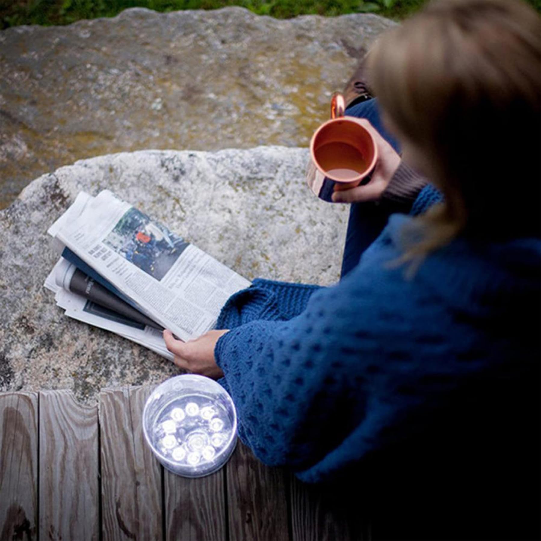 Lanterne solaire gonflable, lampe de camping pliable et étanche avec 3 modes de luminosité pour la randonnée, les urgences et l'utilisation en extérieur, blanche