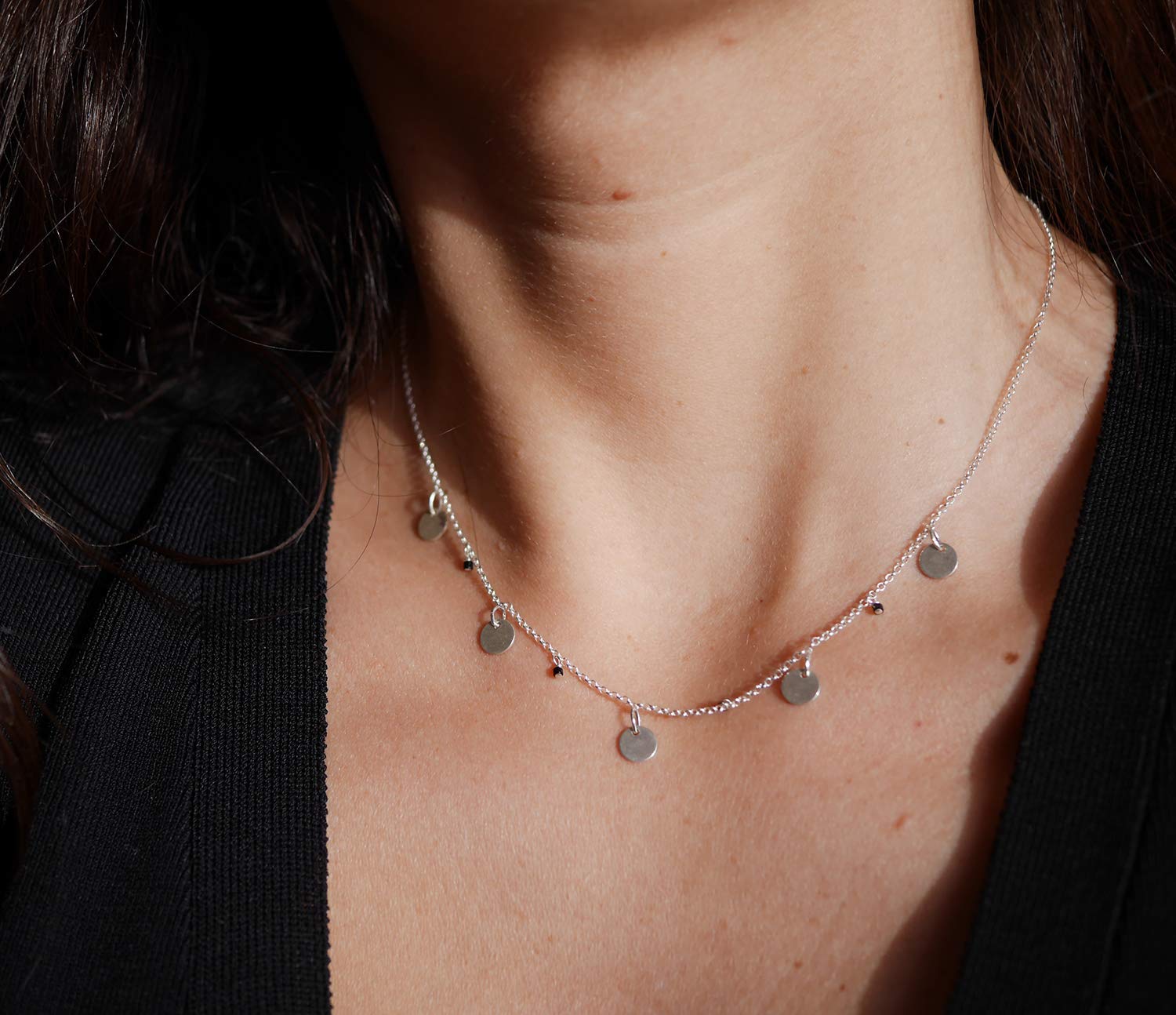 Collier cinq médailles - collier argent massif 925 - cercles argent massif - bohème-chic - boho - collier disques -perles noir