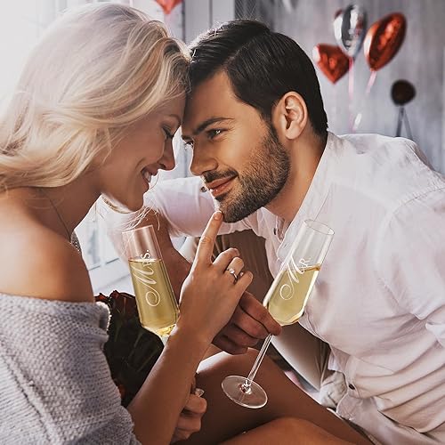 Miniatura 8 de Juego de Copas de Champán Mr. & Mrs. - Elegantes Copas de Brindis de Boda para Él y Ella para Celebraciones, Regalos de Registro de Boda y Despedida