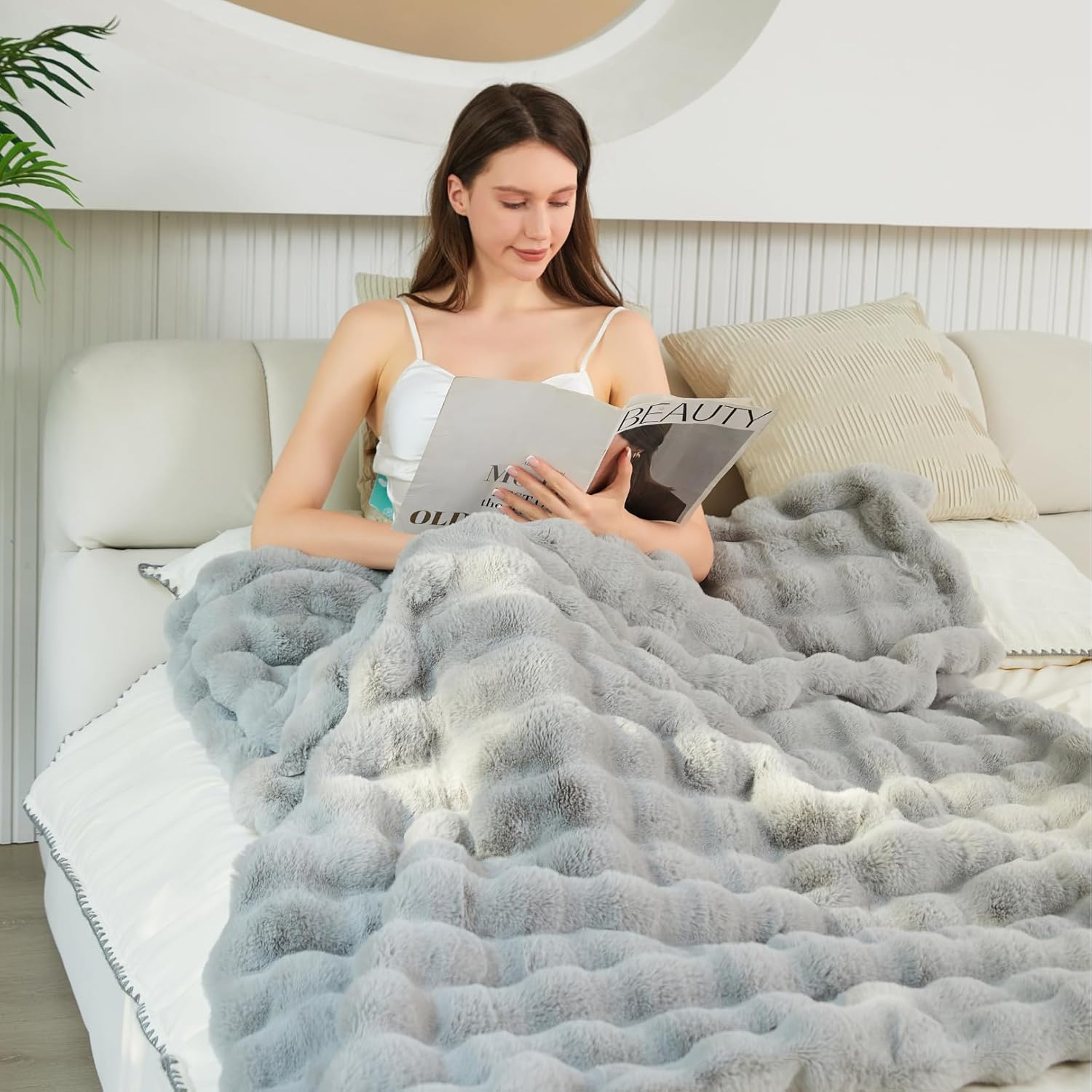 The Malibu Blanket - LuxeComfort Faux Fur Bubble Blanket 60"x70" Pebble Grey - Luxuriously Soft, Elegant, Reversible Design, Home Décor, Picnics, and Travel (Pebble Grey, Oversized Throw 60x70) - Image 4