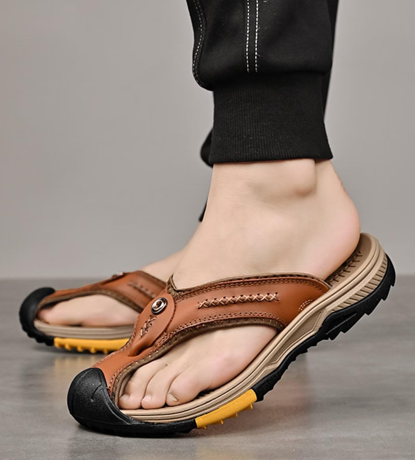 Rivccku Chanclas punta cerrada Hombre Sandalias Deportivo de Playa y Piscina Verano Zapatos Flip Flops Cuero Sandalia Atlética