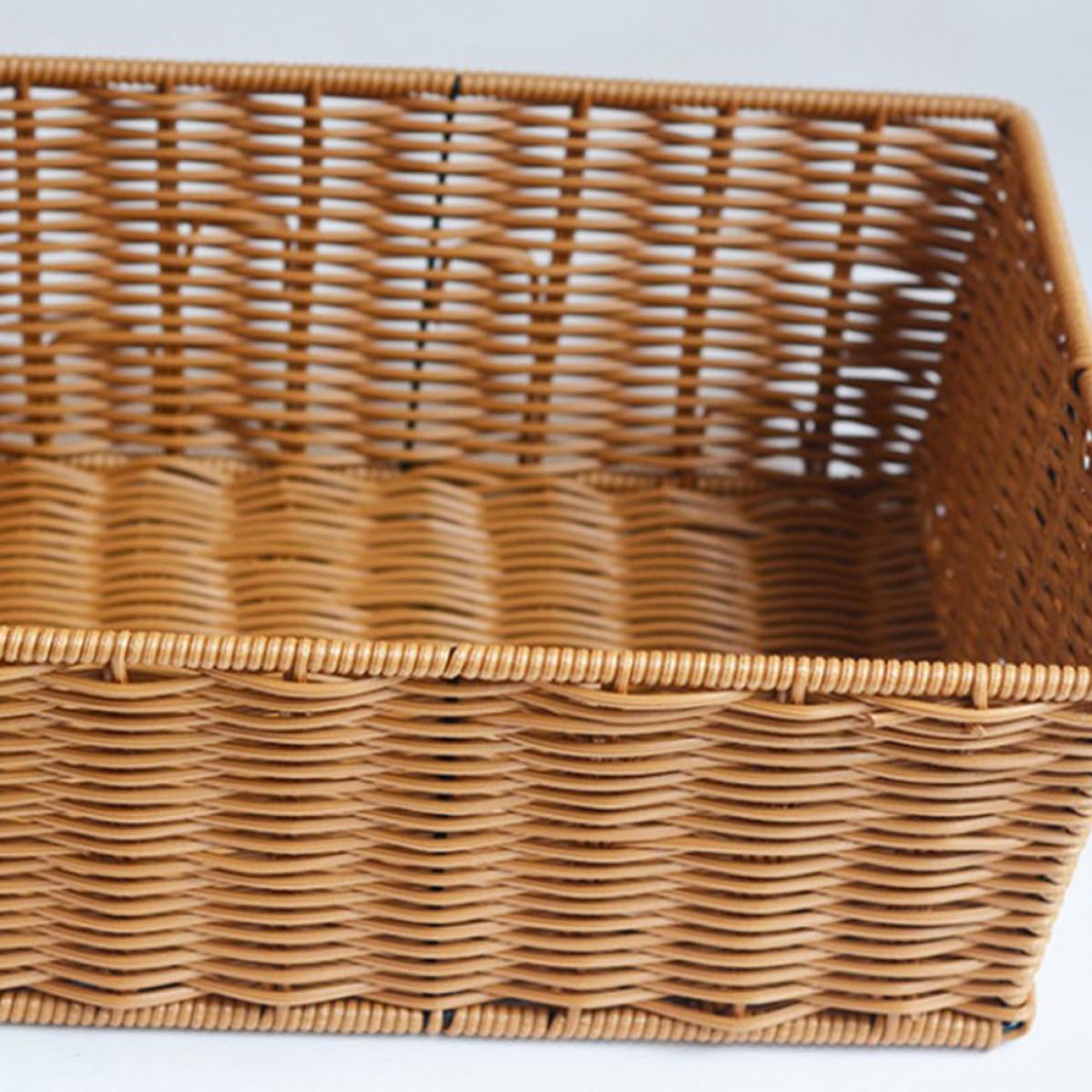 Cesta de ratán ventilada de 30x20x12cm: la solución al desorden en los estantes de la cocina