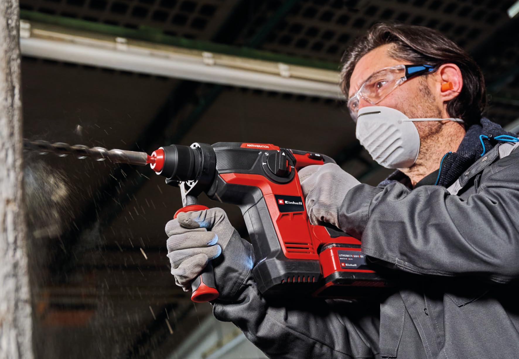 Tassellatore Einhell Professional TP-HD 18/28 Li BL +4 (1x 3,0Ah+) Power X-Change (18 V, Brushless, 3 J, SDS-plus, 4 funzioni, accessori, batteria da 3,0 Ah + caricabatterie)