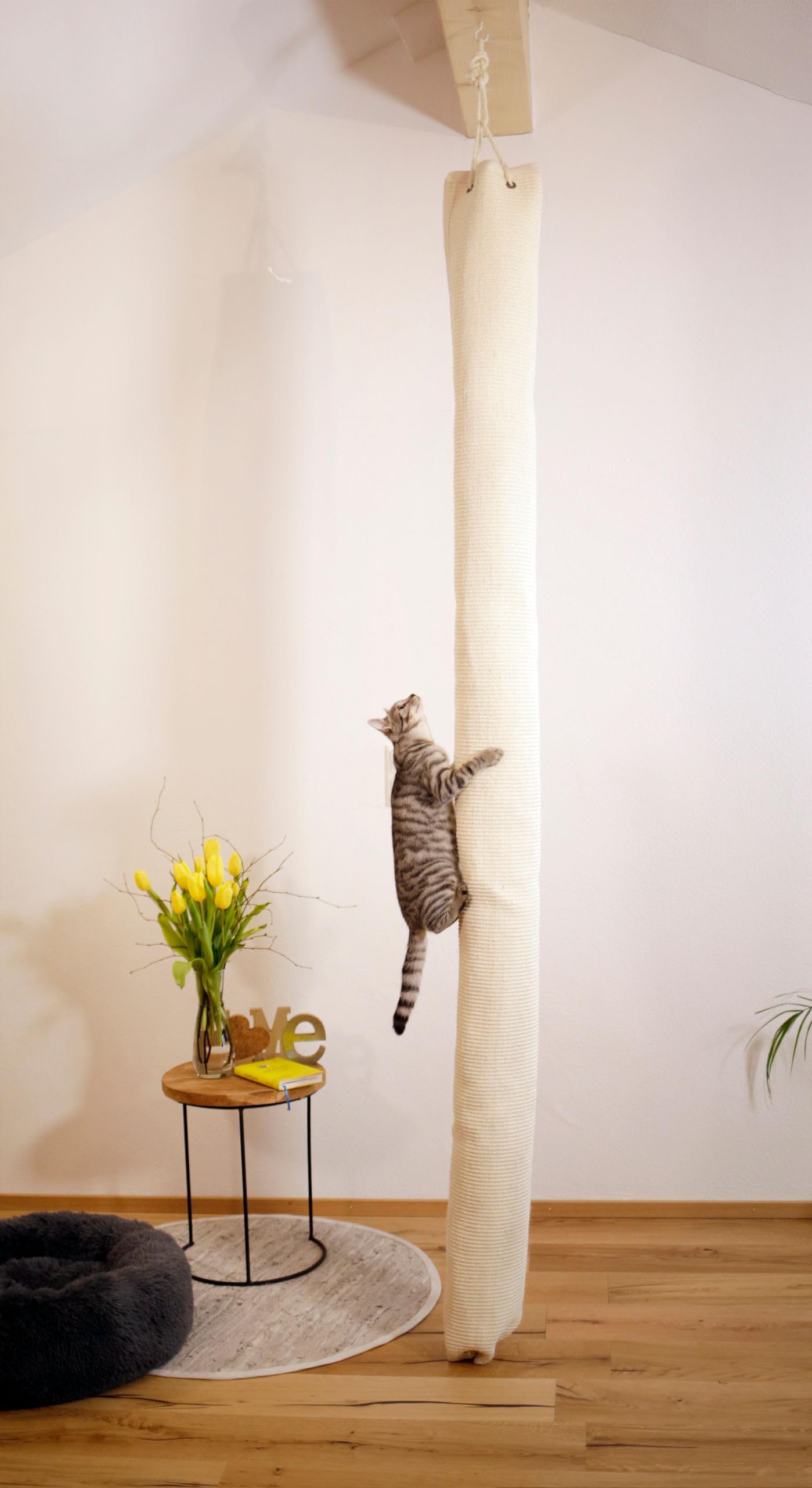 Kerbl Rascador para Gatos, 16 x 16 x 240 cm, Beige, 1 Unidad