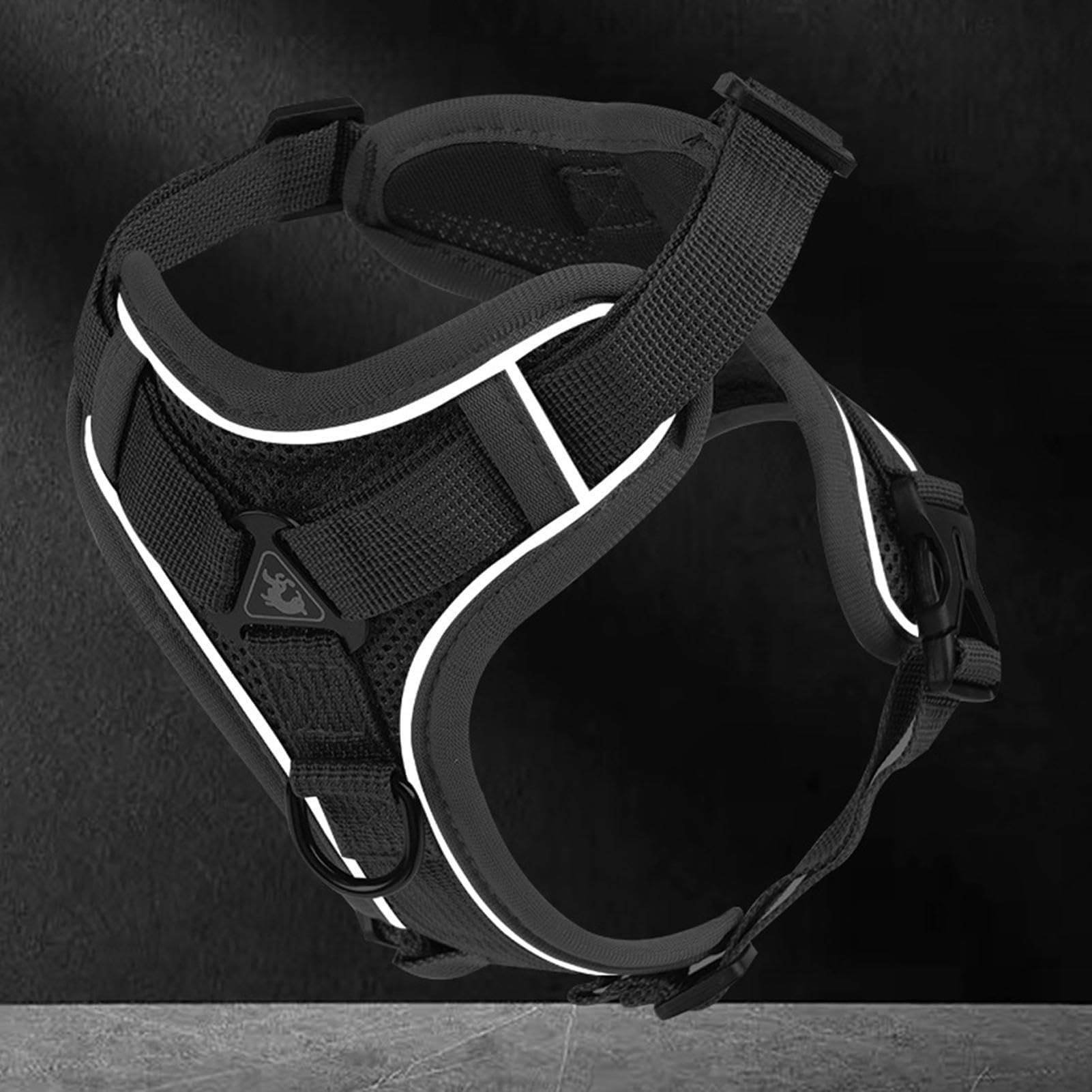Harnais anti-fuite pour chat avec laisse de jogging réfléchissante, facile à contrôler, design anti-échappement pour la marche en plein air et la sécurité, parfait pour les chats actifs