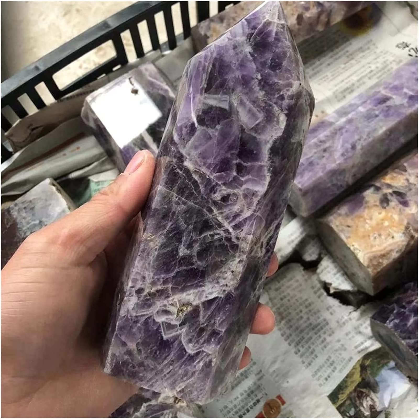 Amatista rough pilar de cristal natural de alta pureza y peso selecto de 300g a 400g