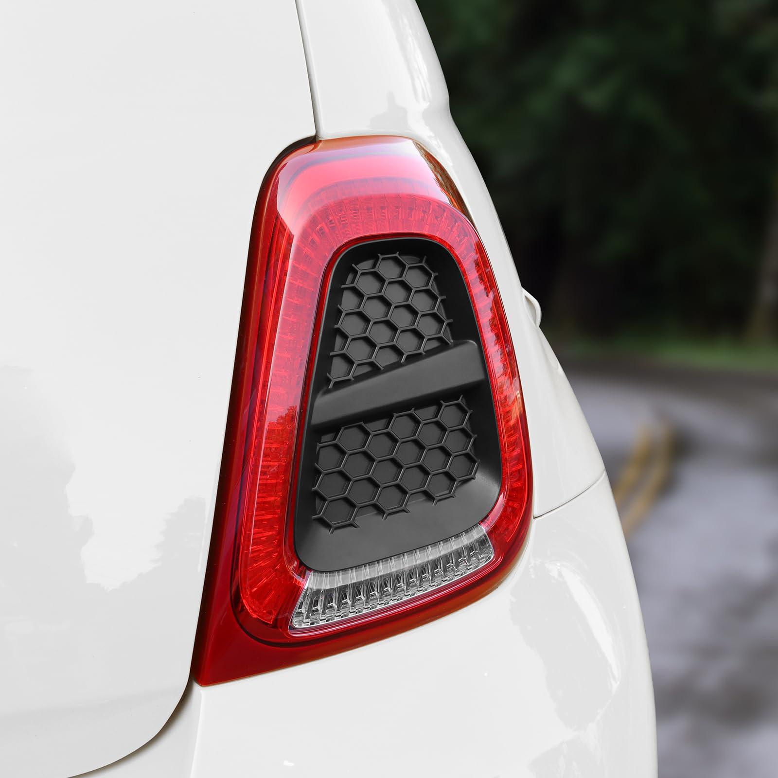 KUNGKIC Per FIAT 500 500C Abarth 595 695 595C 695C 2016-2024 Copertura decorativa per fanali posteriori Copertura per luci di coda Coperture per luci posteriori per luci posteriori 2 pezzi (Nero)