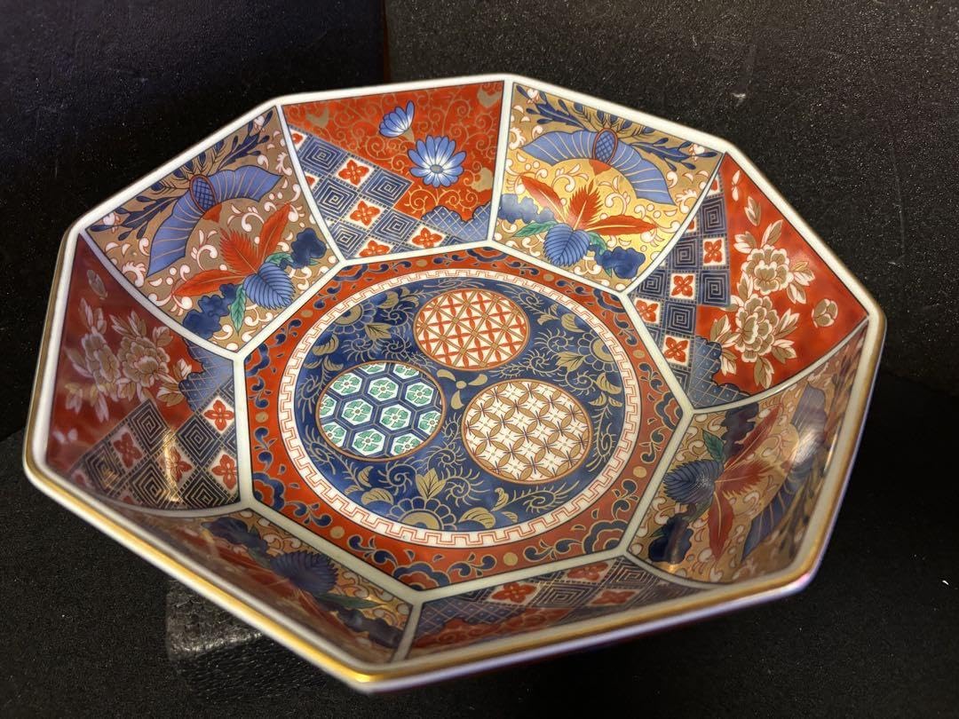 Imari Pottery Inokuchi Kiln Gold Color Octagonal Large Pot, Gold Color