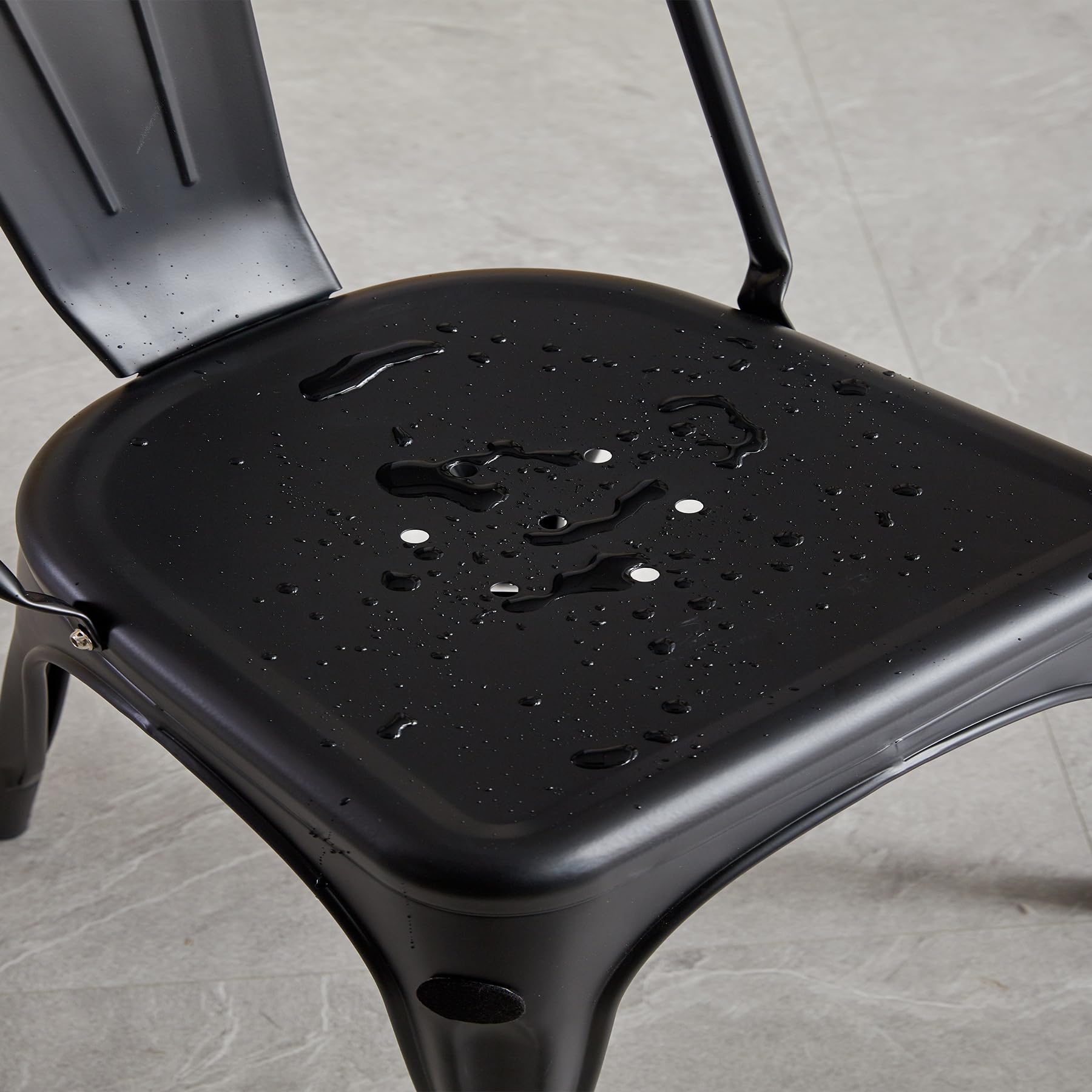 Juego de 8 Sillas de Comedor de Estilo Industrial Retro, Aspecto de Metal, Diseño Apilable, Sillas para Pestaurantes, Bistrós, Cafeterías, Bodas en el Jardín - Negro