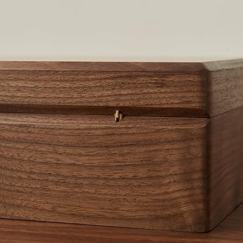 Miniatura 7 de Joyero de madera de nogal negro sólido con forro de terciopelo, caja personalizada para anillos y collares para mujeres y niñas, cerradura y asa de