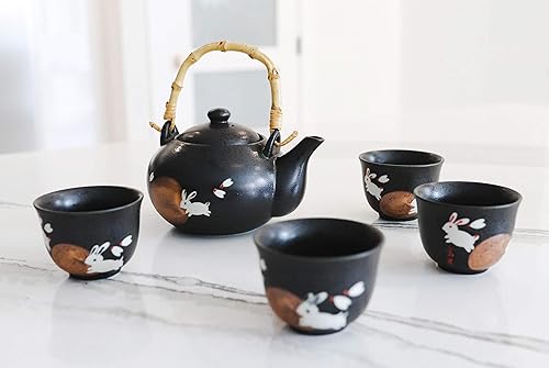 Ebros Eastern Folklore White Moon Rabbit Liebre Porcelana Negro Tetera 22oz y tazas Sirve 4 invitados con mango de bambú y colador Decoración del