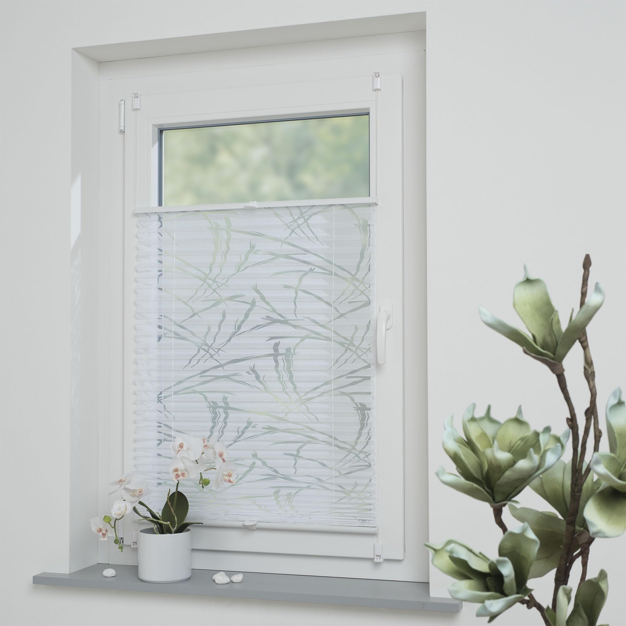 Plissee mit ausgebranntem Motiv Lines, halbtransparent, ohne Bohren oder Schrauben, inkl. Klemmträger, Breite: 70 cm/Länge: 130 cm, Farbe: weiß