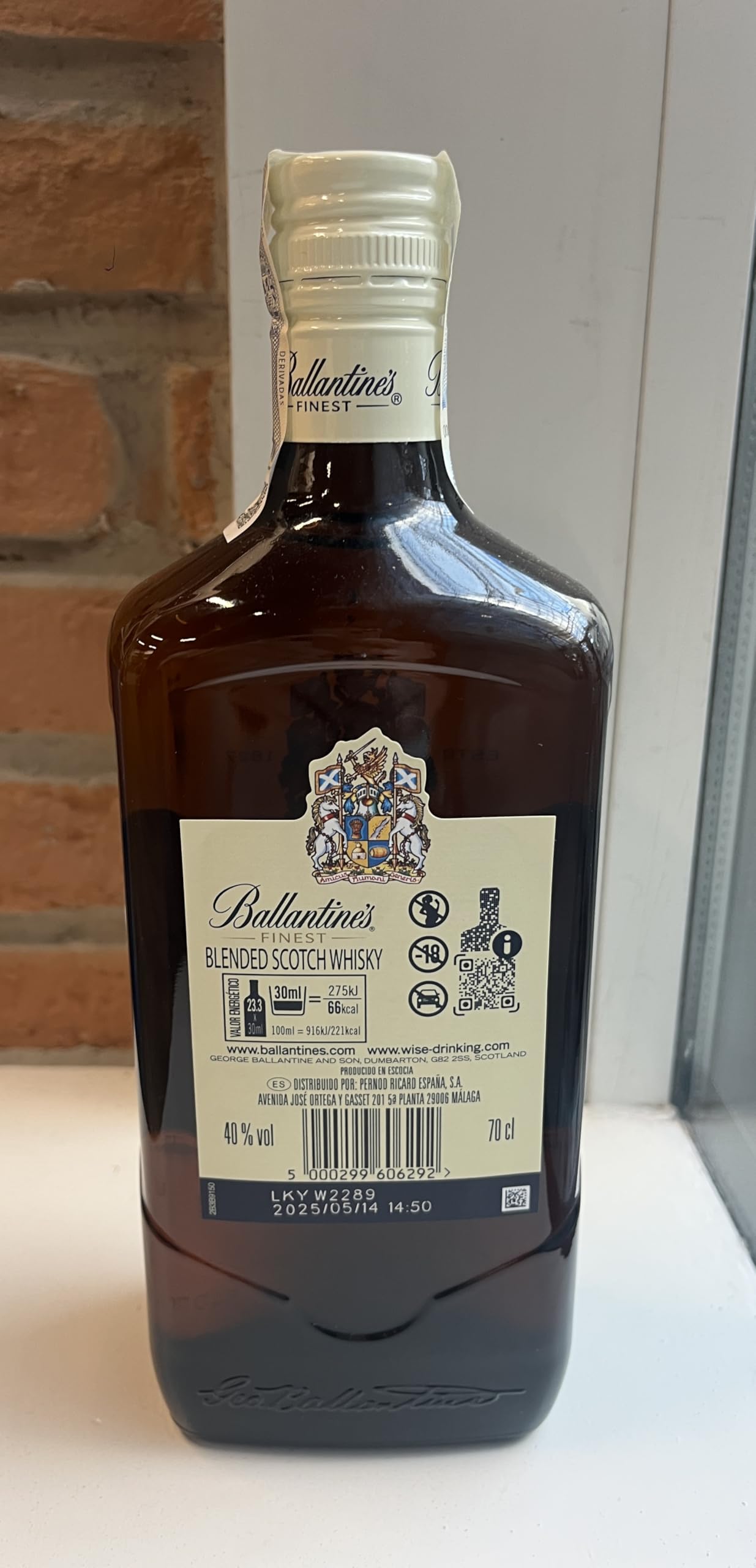Ballantine's Finest Whisky Escocés de Mezcla, 700ml