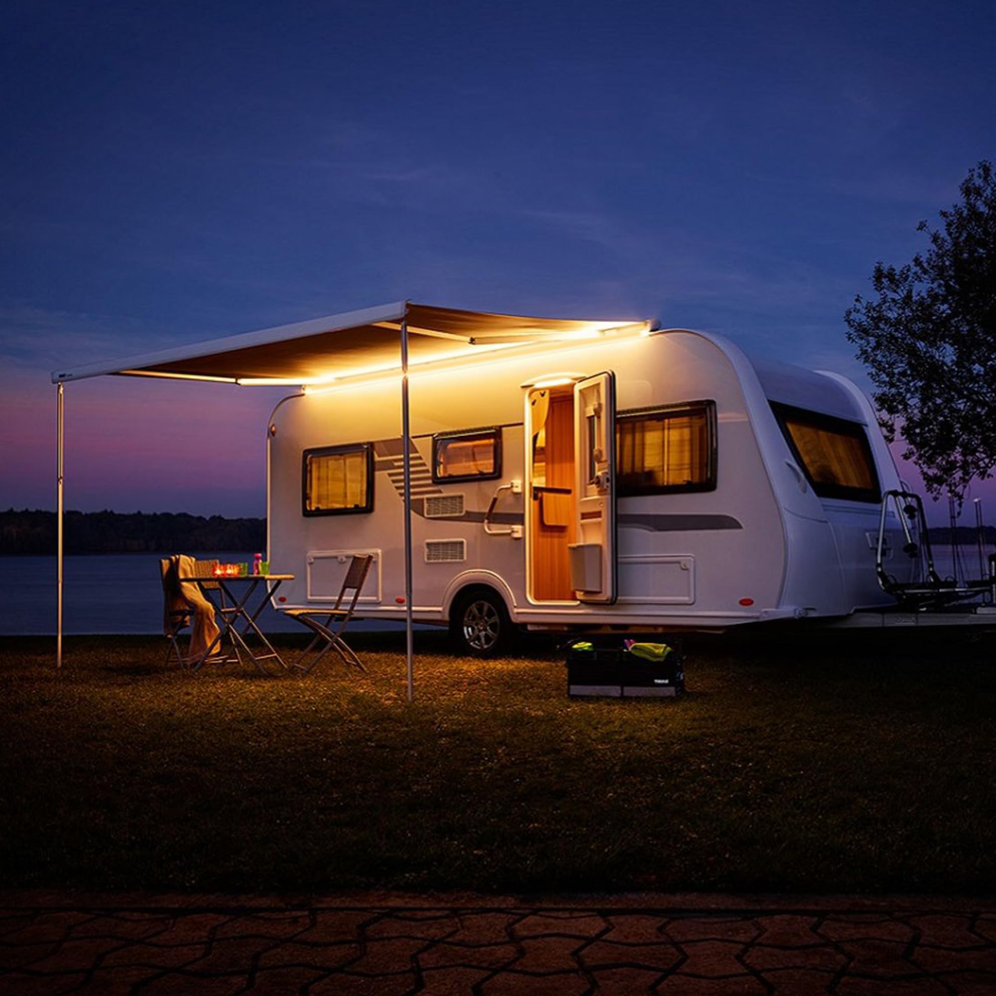 Striscia LED USB C 12 V 5 m, luminosa illuminazione sotto armadio per cucina, retroilluminazione TV e camper, nastro flessibile per stampante 3D e scrivania