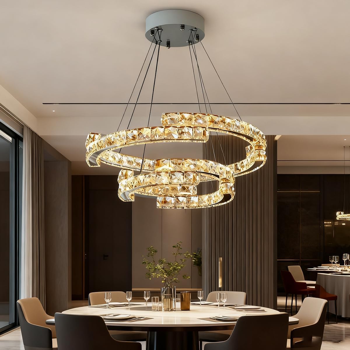 Lustre Pendente LED Dourado Moderno - 2 Anéis Ajustáveis (40+60cm) - Controle Remoto 3000K-6000K - Para Sala de Jantar e Quarto 116W