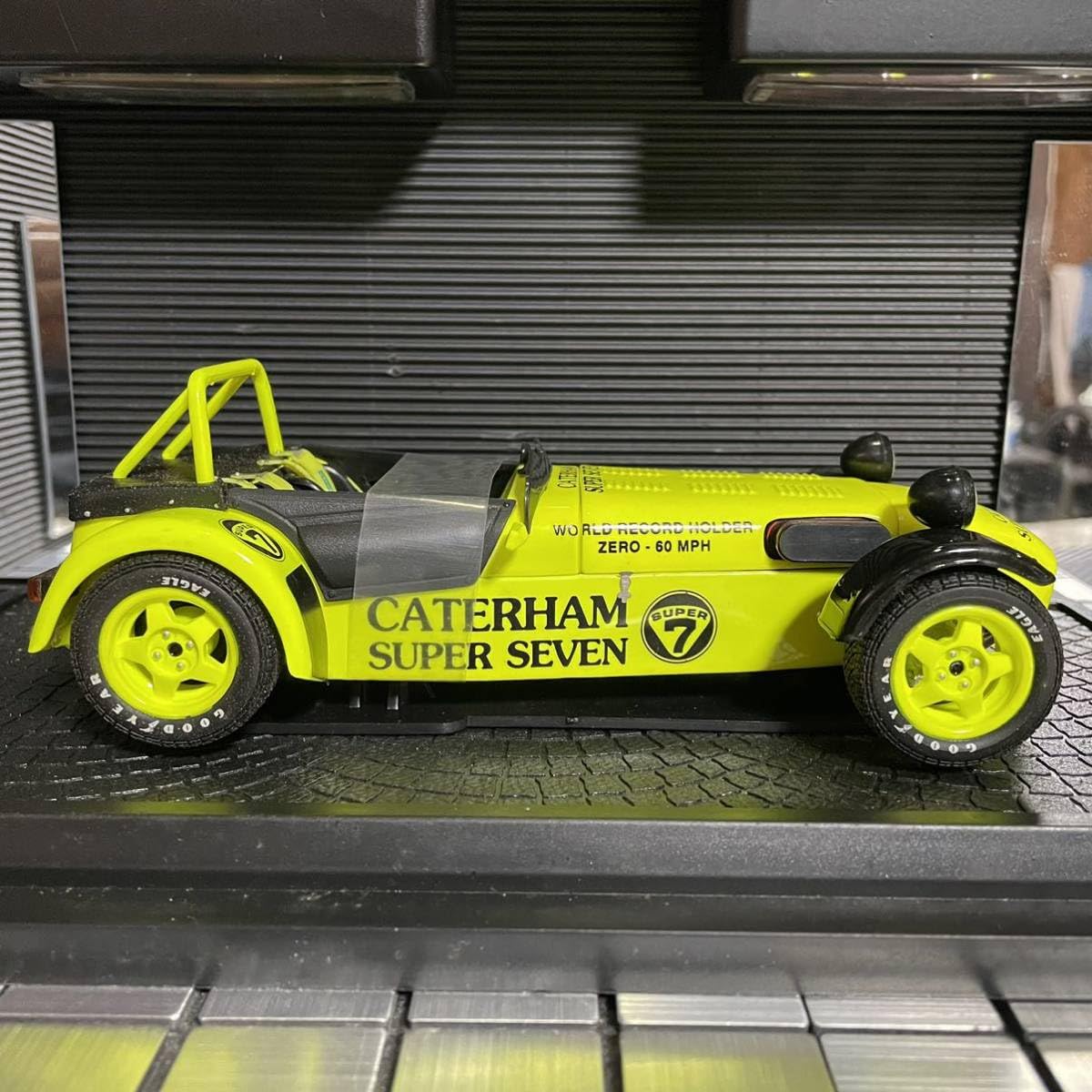 Amazon | 絶版未展示品 京商 1/18 ケーターハム スーパーセブン JPE 
