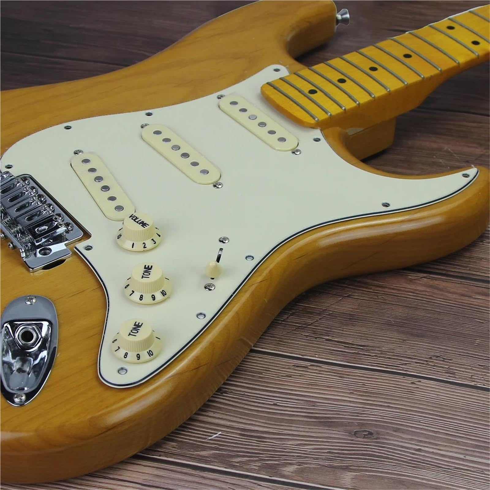Wstępnie Okablowana Płyta Odbiorcza Z Magnesami Alnico 5 Kompletny Pickguard Z Okablowaniem I Przetwornikam