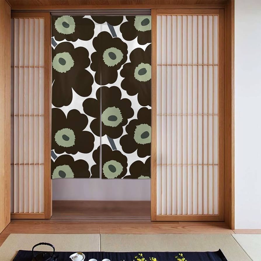 日本限定　国内正規販売品　マリメッコ　のれん　カーテン マリメッコ ウニッコ 暖簾（のれん）カーテン / marimekko