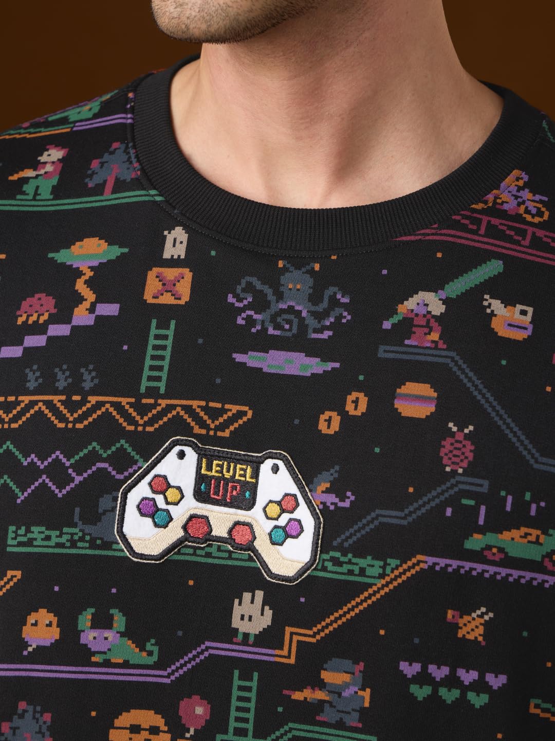 The Souled Store Camiseta de gran tamaño: Level-Up hombres y niños, manga corta, cuello redondo, estampado gráfico negro, hombros caídos, estampado de videojuegos, camiseta informal de algodón de gran
