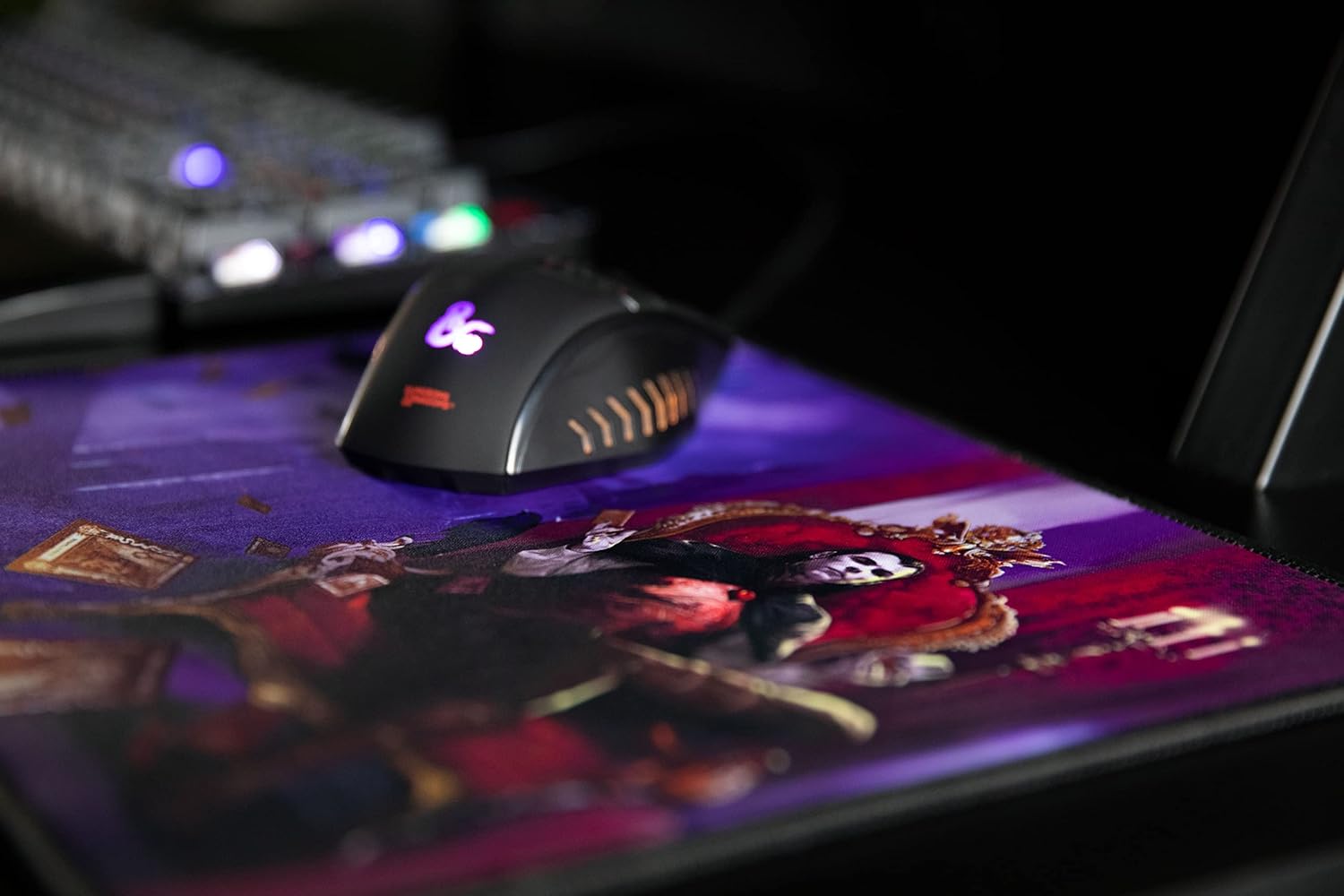 Dungeons & Dragons Gaming Mouse Mat 32 x 27 cm - Non-Slip Base - Strahd's Curse Design