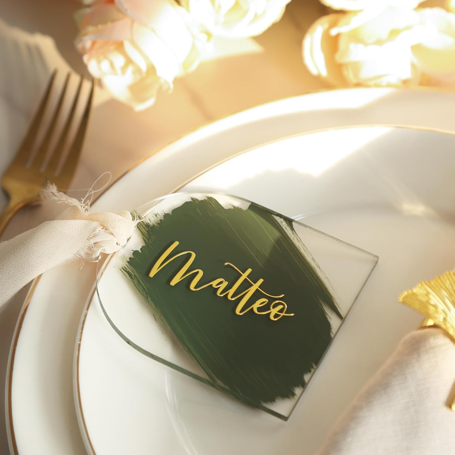 UNIQOOO 18 Pcs Clear Arch Acrylic Place Cards, 3.5x3 inches DIY Blank Half Circle Acrylic Sign, 3mm Thick Perfect for Wedding Table Decor, Birthday, Centerpiece, Decoration, Party, Event