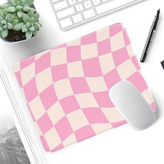 Seorsok Pink Checkerboard Mouse Mat,Premium Textured Mouse Pads for Office Laptop,Washable Square Aesthetic Cute Mousepads with Extended Stitched Edges Non Slip Rubber Base 9.5x7.8x0.12 Inch