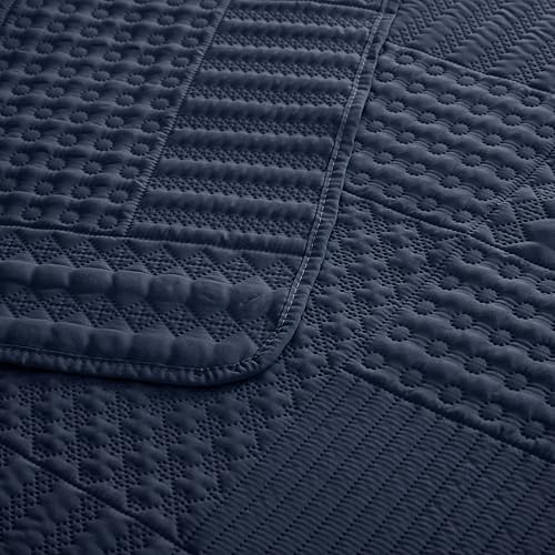 Miniatura 8 de Safonory Colchas acolchadas de retazos azul marino, tamaño King, juego de edredón ultrasónico de microfibra suave y ligera de verano para cama King