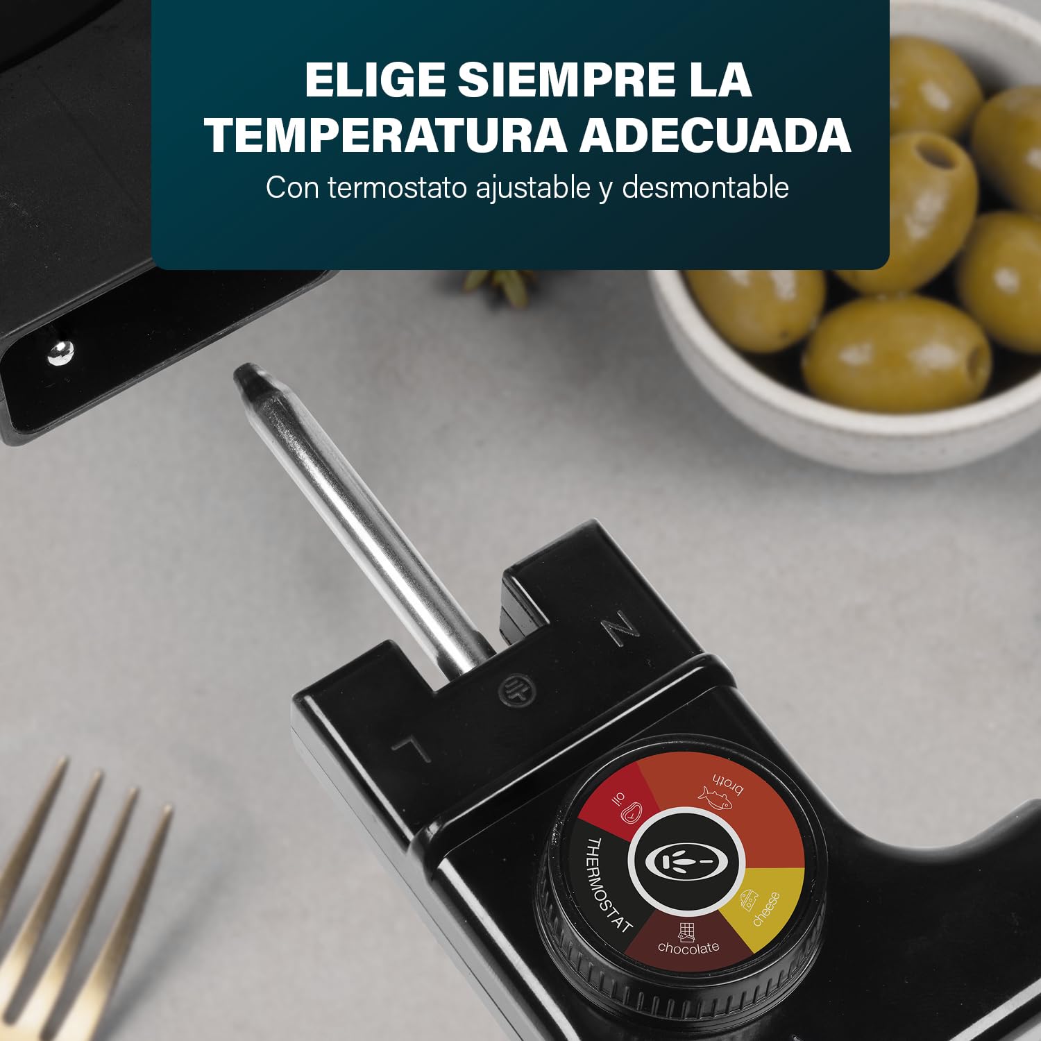 Princess Set de Fondue Negro, Capacidad 1,5L, Termostato Ajustable, Recubrimiento Cerámico, 8 Tenedores Inox, Asas Frías, 800W, Base Antideslizante, 01.173110.01.001