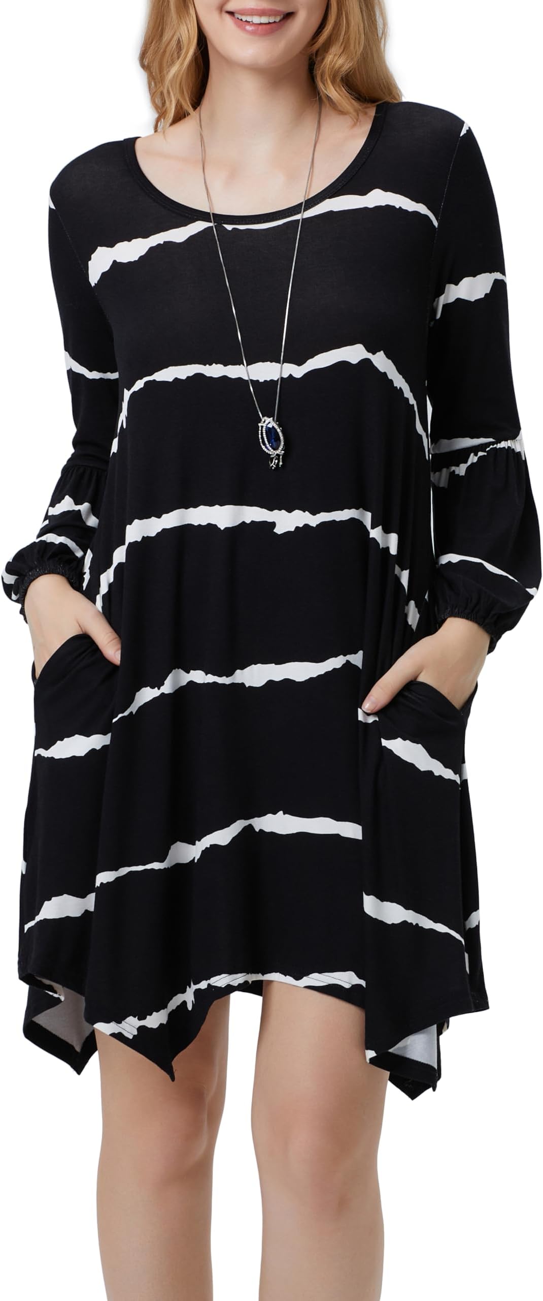 InvugWomen Casual Loose Soft Crewneck Short Sleeve Pockets Swing T-Shirt Dress
