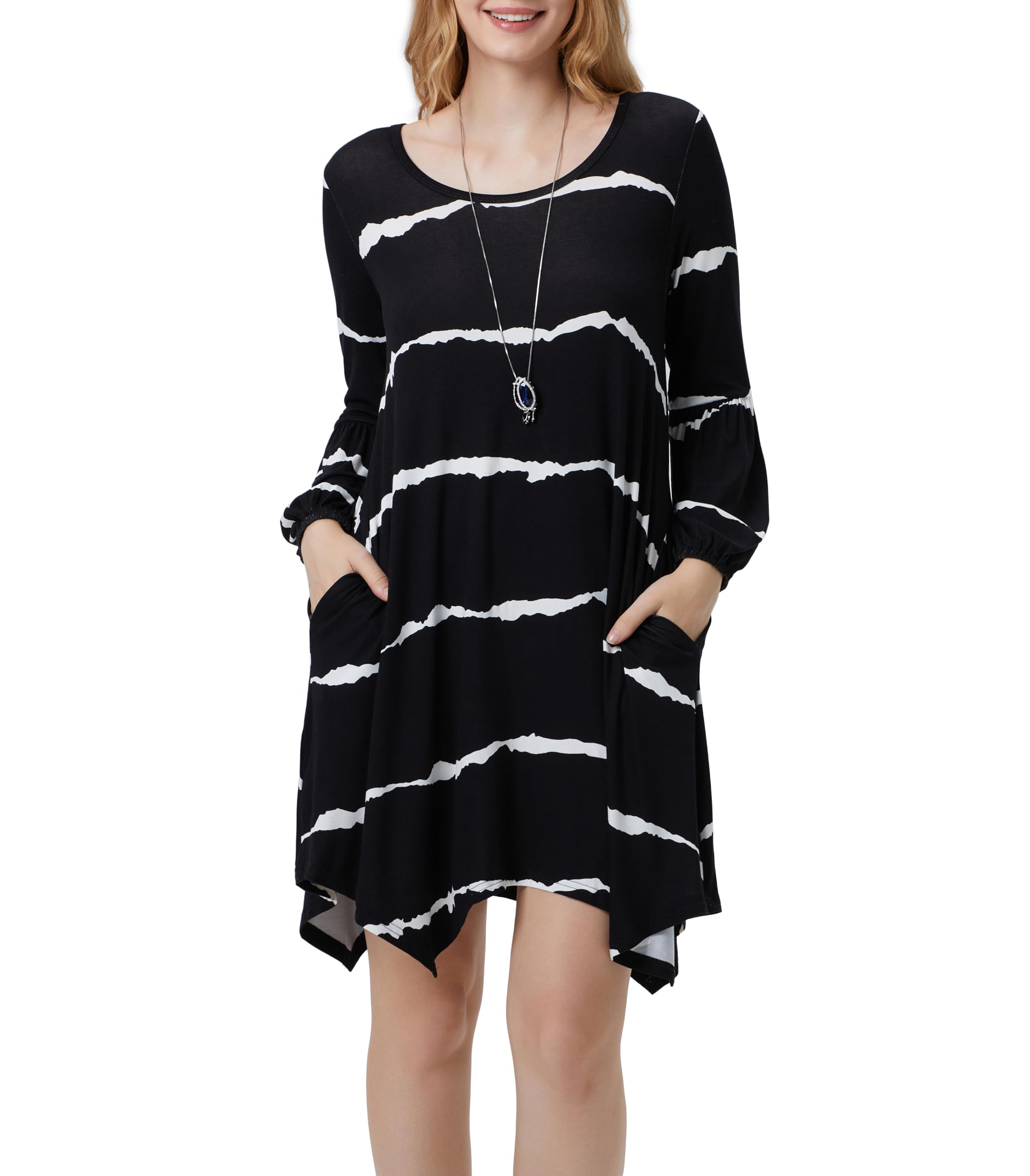 InvugWomen Casual Loose Soft Crewneck Short Sleeve Pockets Swing T-Shirt Dress