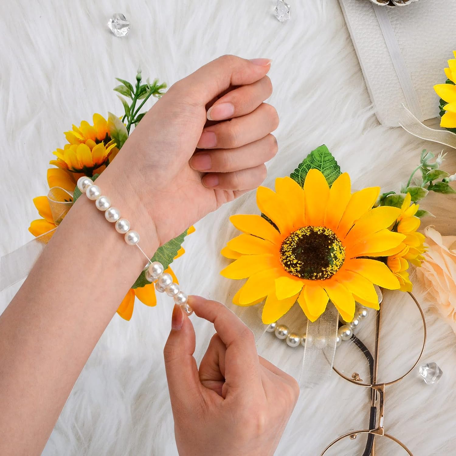Yellow Wrist Flower, 6 Pcs Artificial Sunflower Corsage Wristlet for Prom Flower Wrist Corsage for Bridesmaid Bridal Wedding Shower Prom Party