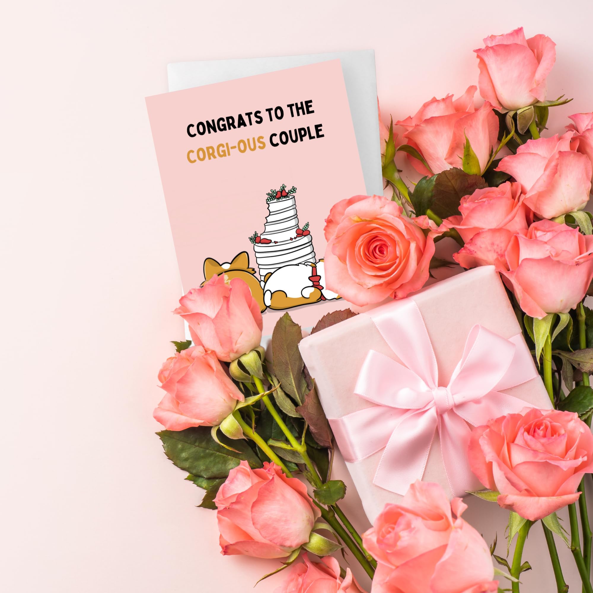 Old English Co. - Biglietto di auguri per matrimonio, per sposi e damigelle d'onore, con scritta Snog Marry Avoid Joke (lingua italiana non garantita), divertente biglietto di fidanzamento con busta