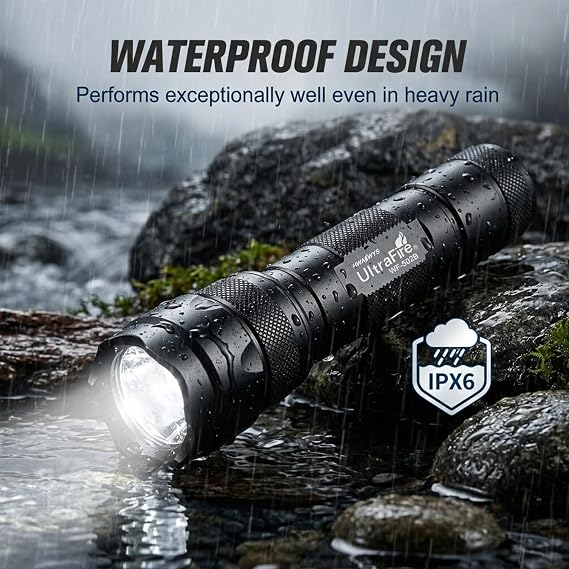 ULTRAFIRE 1000 LM Single Mode Tactical Flashlight with Holster for Police