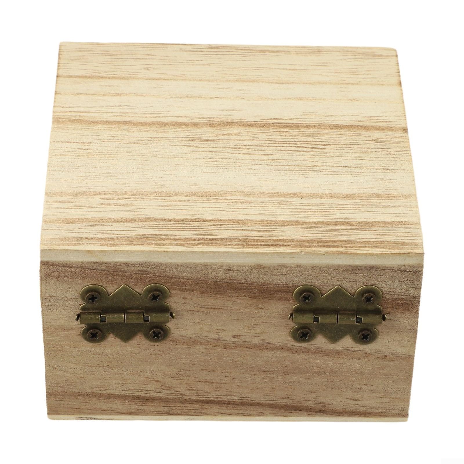 Boîte de rangement vintage en bois de paulownia carrée avec serrure métal 10x10x6 cm