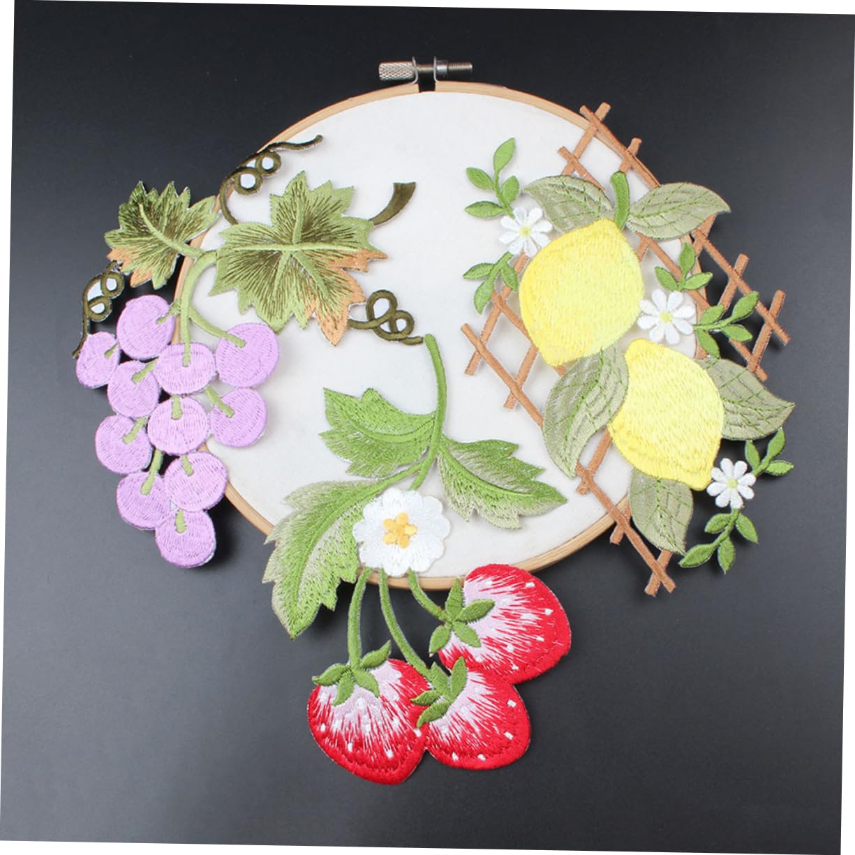 Housoutil 5 Set Toppe Ricamate Frutta Per Cucito Applique Decorativi Per Abbigliamento Patch Per Giubbotti E Vestiti Facili Da Applicare E Lavabili Per Fai Da Te E Riparazioni 3 Pezzi*5