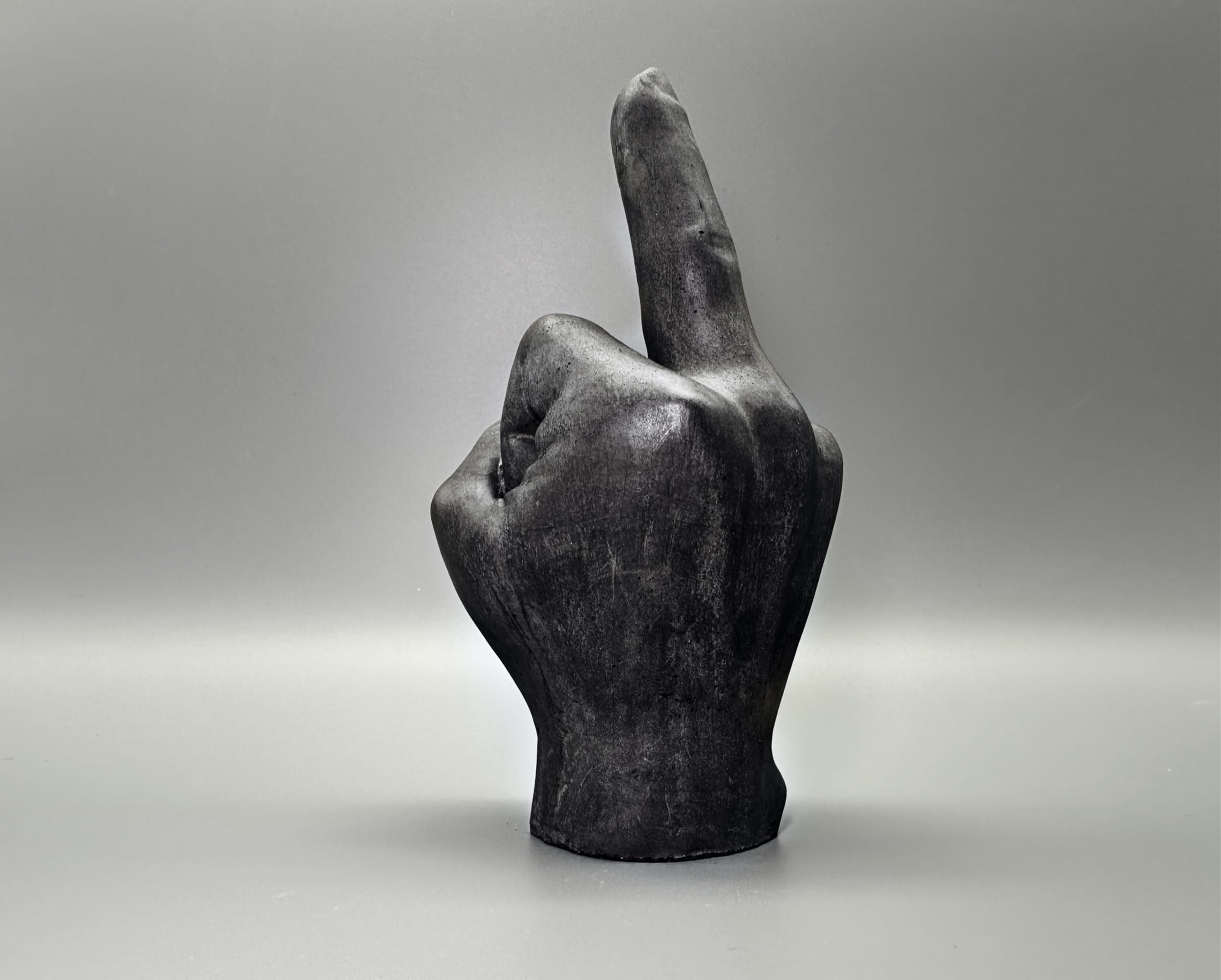Beton Deko Mittelfinger Steinfigur Steinguss Gartenfigur anthrazit grau