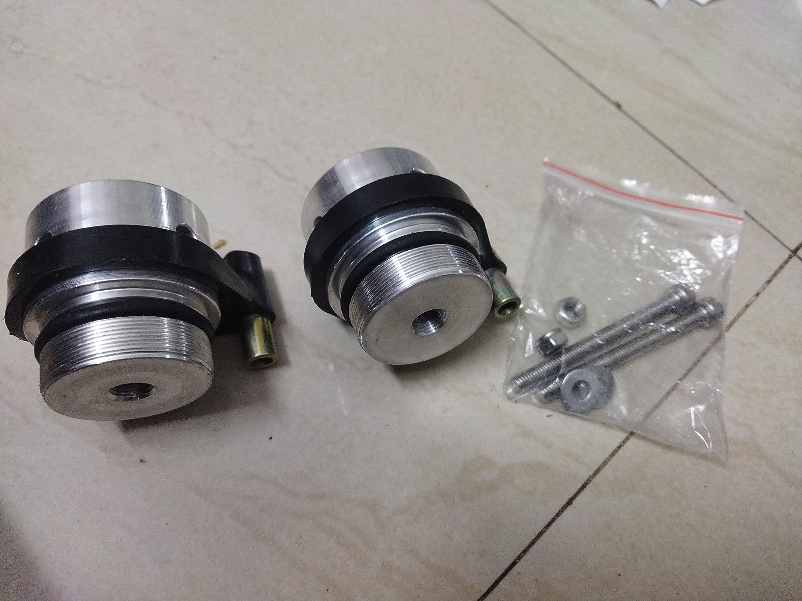 OBEROI'S TRADERS R15 V4 & M Handle Riser/Raiser Handlebar Height Riser