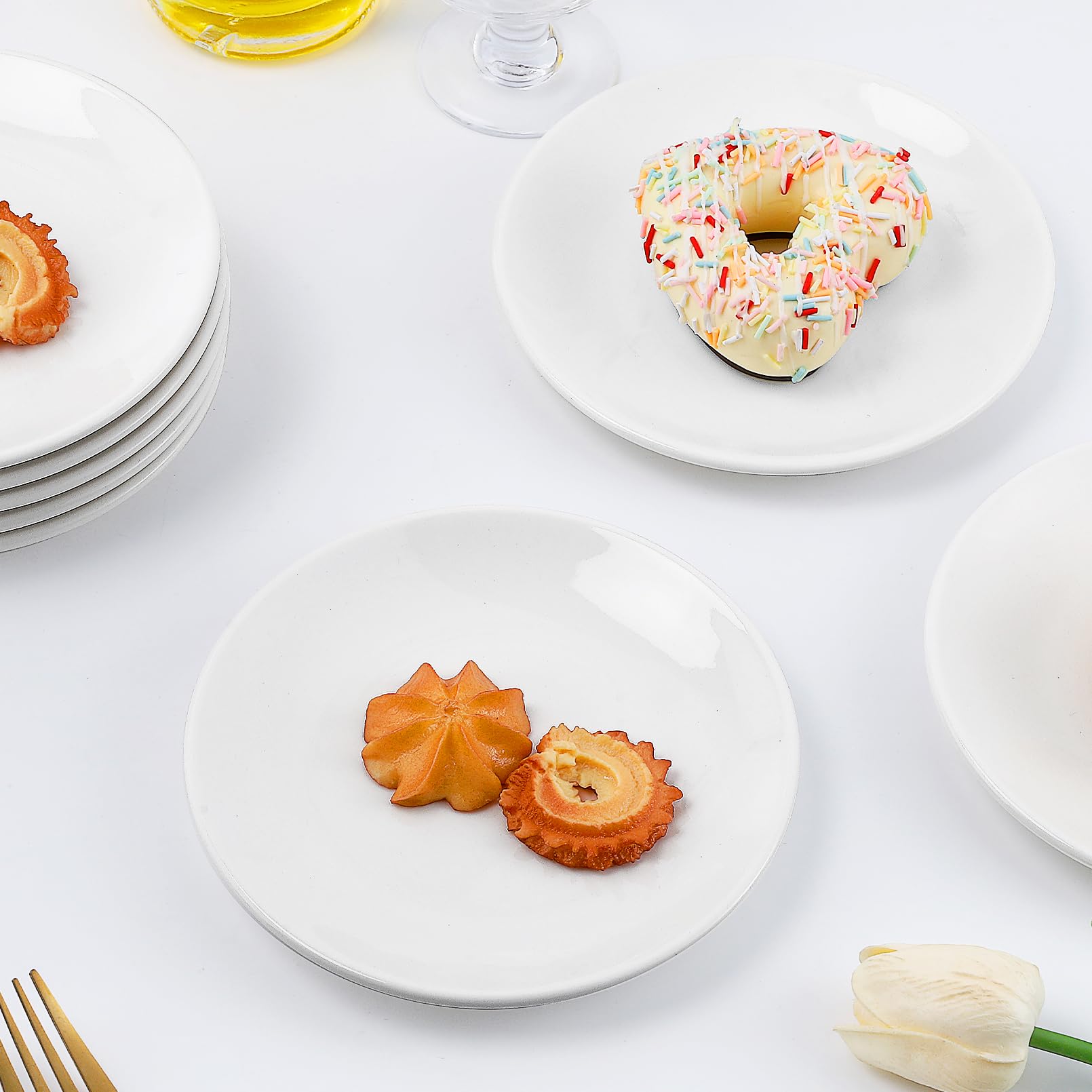 Jeffbaubl Piccoli piatti da dessert, 16 pezzi, 15 cm, in ceramica, colore bianco, piatti da colazione per torte, spuntini, insalata, lavabile in lavastoviglie e adatto al microonde