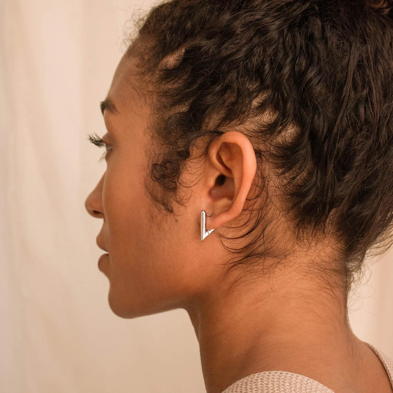 CAITLYNMINIMALIST 18K Gold Plated & Rhodium Over Brass Silver CZ Diamond Triangle Geometric Hoop Huggie Earrings – Bold Stacking Jewelry Gift for Women