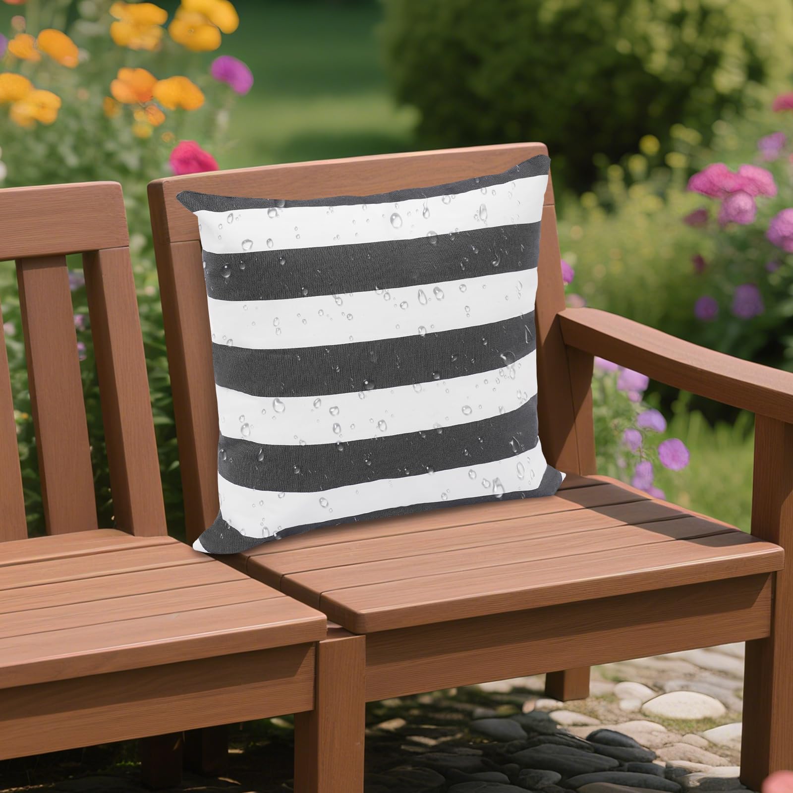 Coussin d’extérieur avec garnissage imperméable Sofakissen 45x45cm, motif rayé, fermeture éclair invisible pour jardin, balcon, canapé et plage (Noir, Blanc)