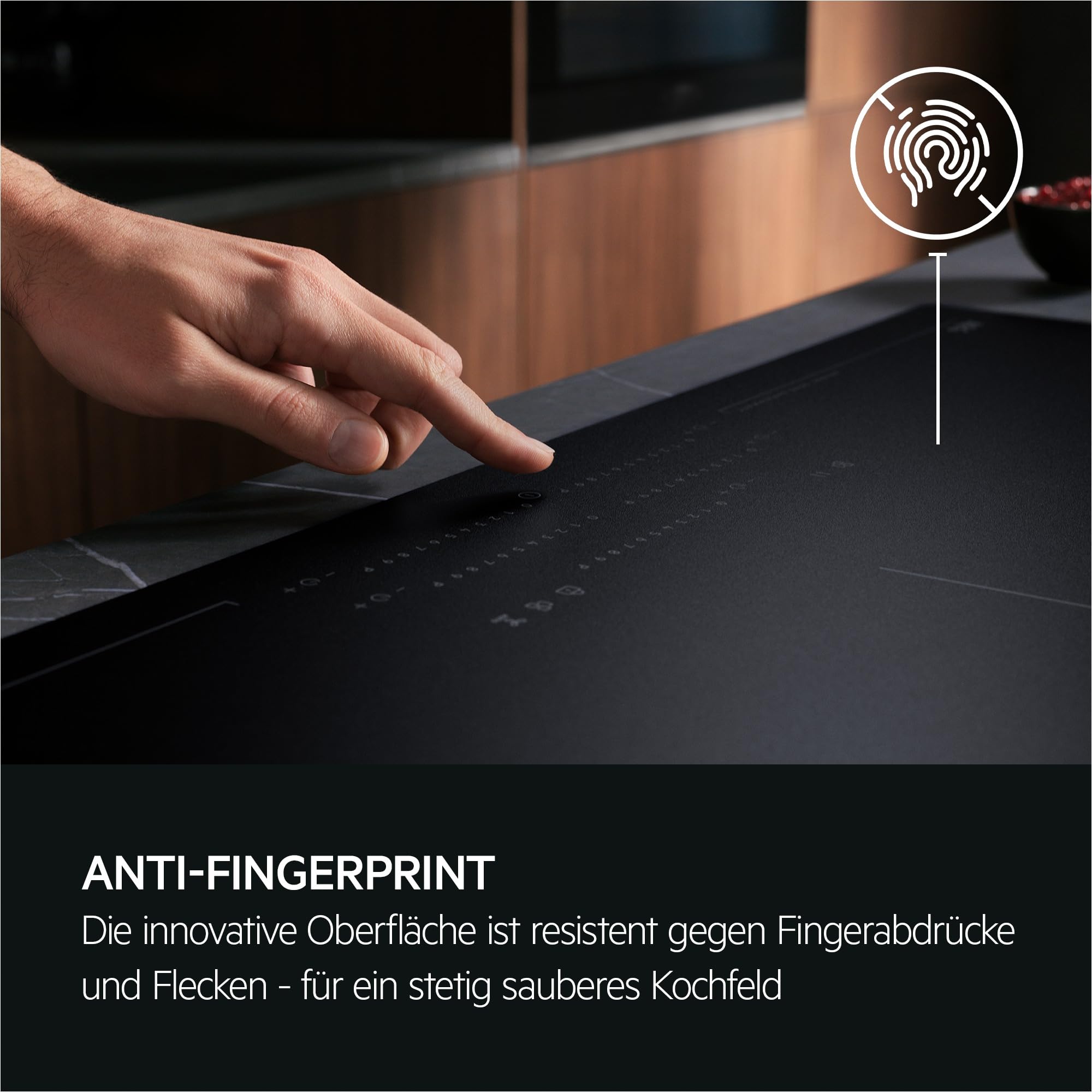 AEG Induktionskochfeld 80 cm SaphirMatt Testsieger ETM TII84B0FFZ | Bis zu 10x weniger sichtbare Kratzer, resistent gegen Fingerabdrücke, Made in Germany, schnelles Aufheizen mit PowerBoost