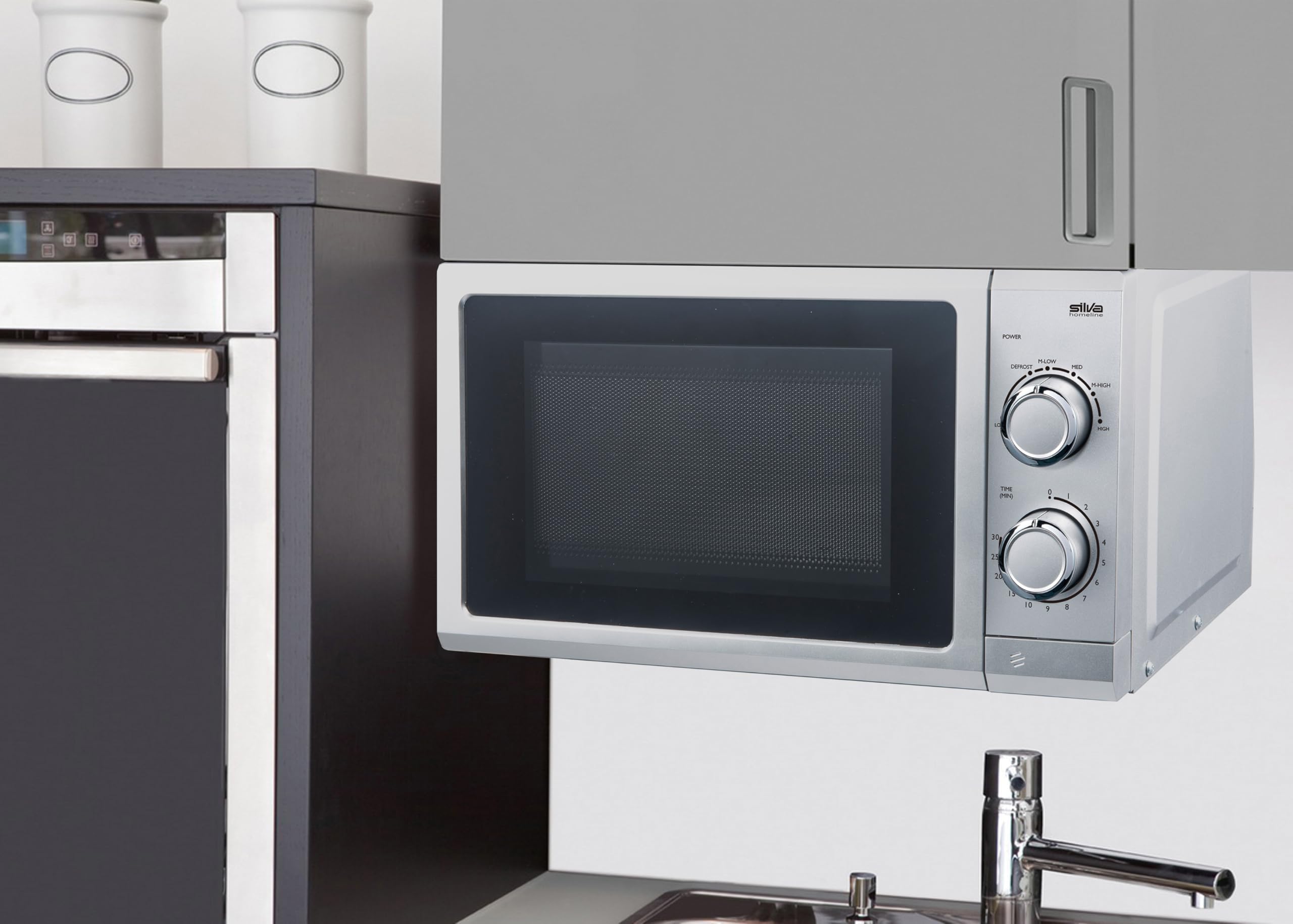 Silva Homeline MW-U 25.4 – Unterbau-Mikrowelle 700 W, 17 L Garraum, 6 Leistungsstufen inkl. Auftauen, 30-Minuten-Timer, akustisches Endsignal, Glasdrehteller 24,5 cm, inkl. Unterbau-Montagematerial –