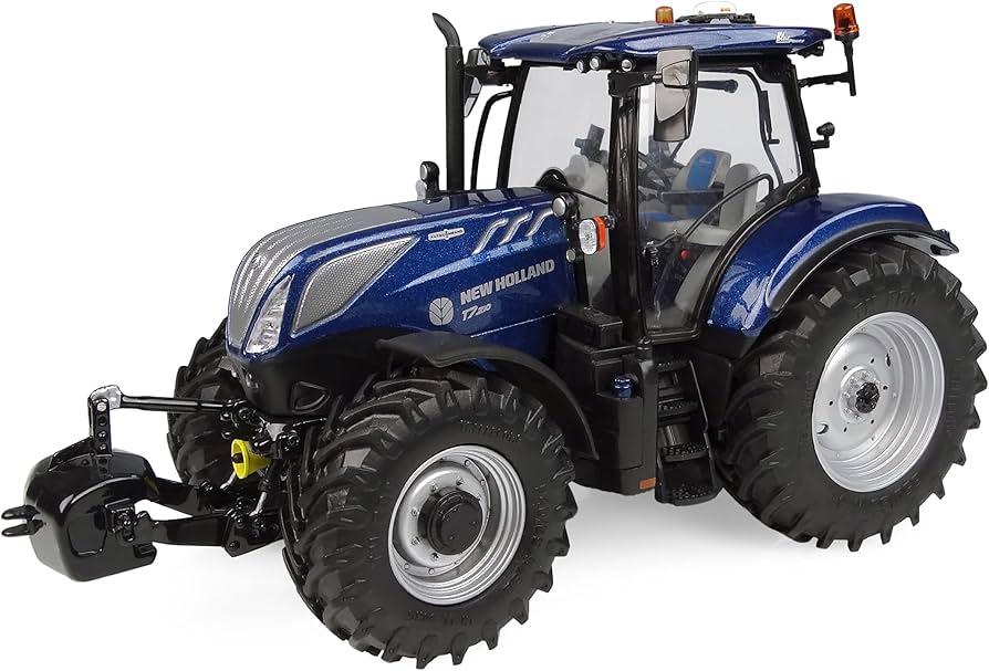 Amazon.com: Universal Hobbies 1:32 Scale New Holland T7.210 Blue