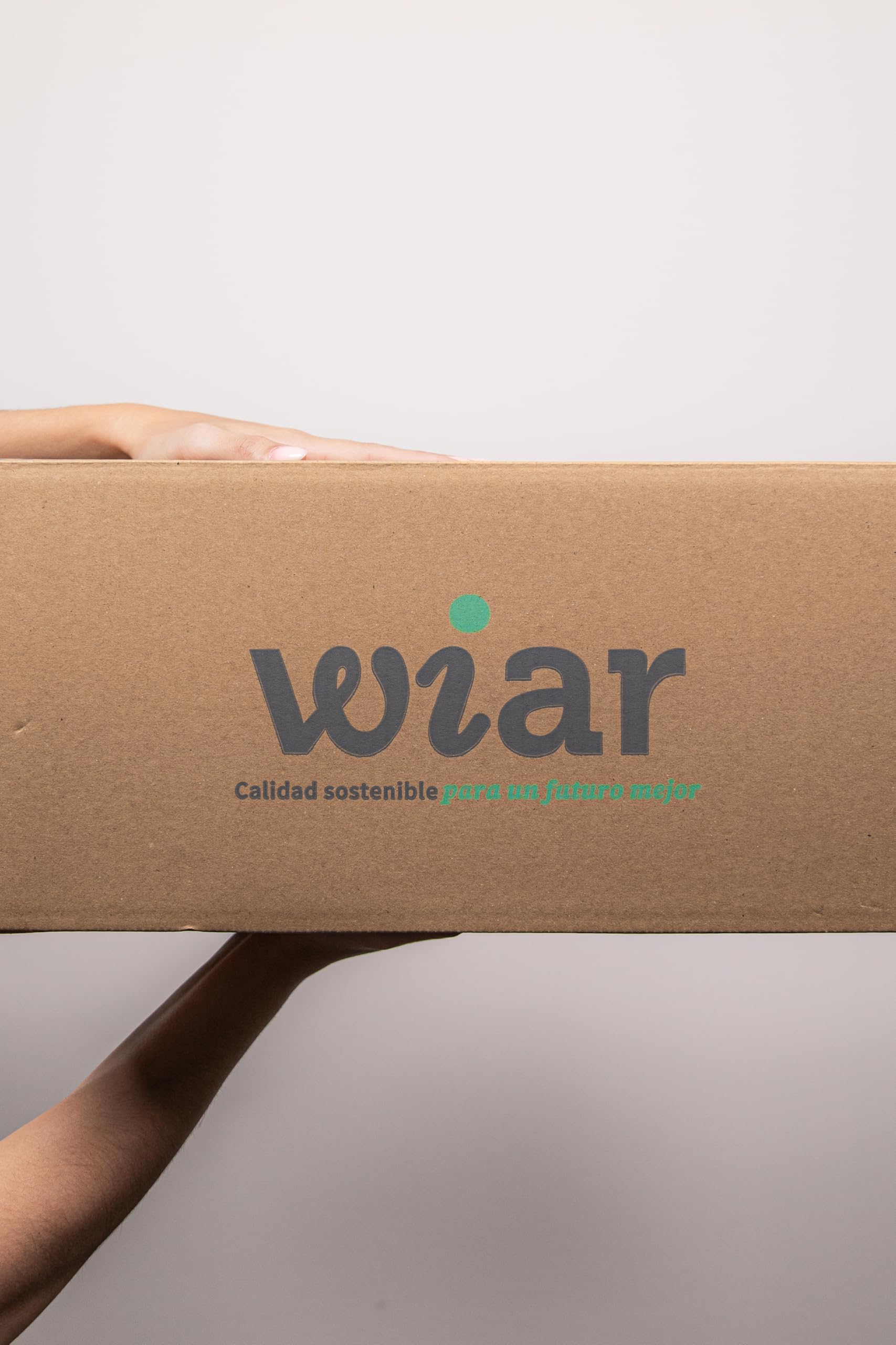 WIAR | Papel Higiénico Reciclado 100% Ecológico – Pack de 48 unidades | Rollos Suaves y Resistentes | Papel WC Sostenible y Natural | Sin Plástico ni Lejía | Fabricado Energías Renovables | FSC