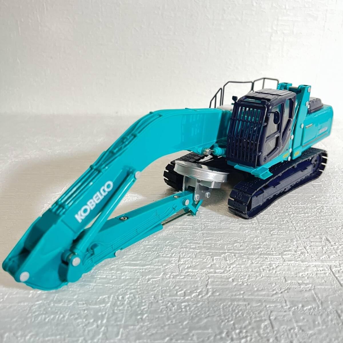 Amazon | コベルコ KOBELCO SK350DLC 1/43 リフティングマグネット 