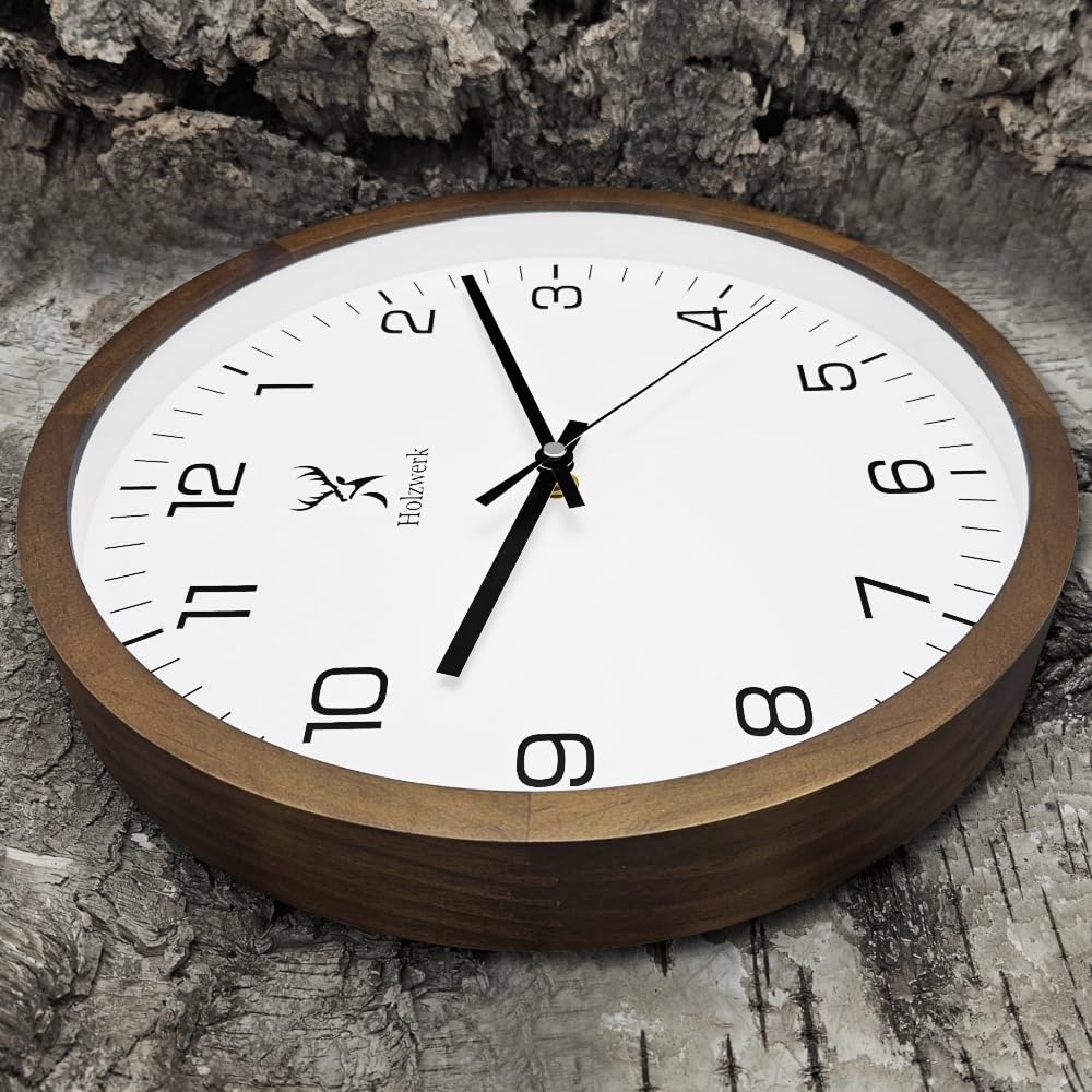 Holzwerk Germany Horloge murale en bois naturel - Vintage - Mouvement silencieux - Sans bruit de tic-tac - Marron et blanc - Silencieux - En bois massif naturel fait à la main - 30 cm