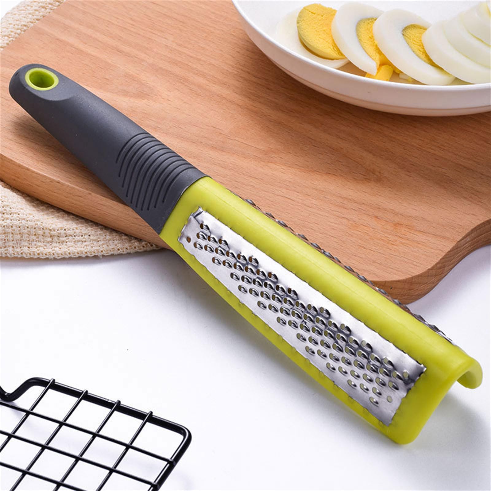 Ergonomic Cheese Grater Cheese Shredders Produced For Comfort And Efficiency In Homes Kitchens And Restaurant Setting