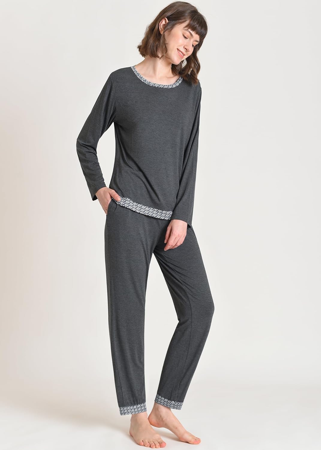 Latuza Women's Viscose Pajamas Set Long Sleeve Loungewear - Image 2